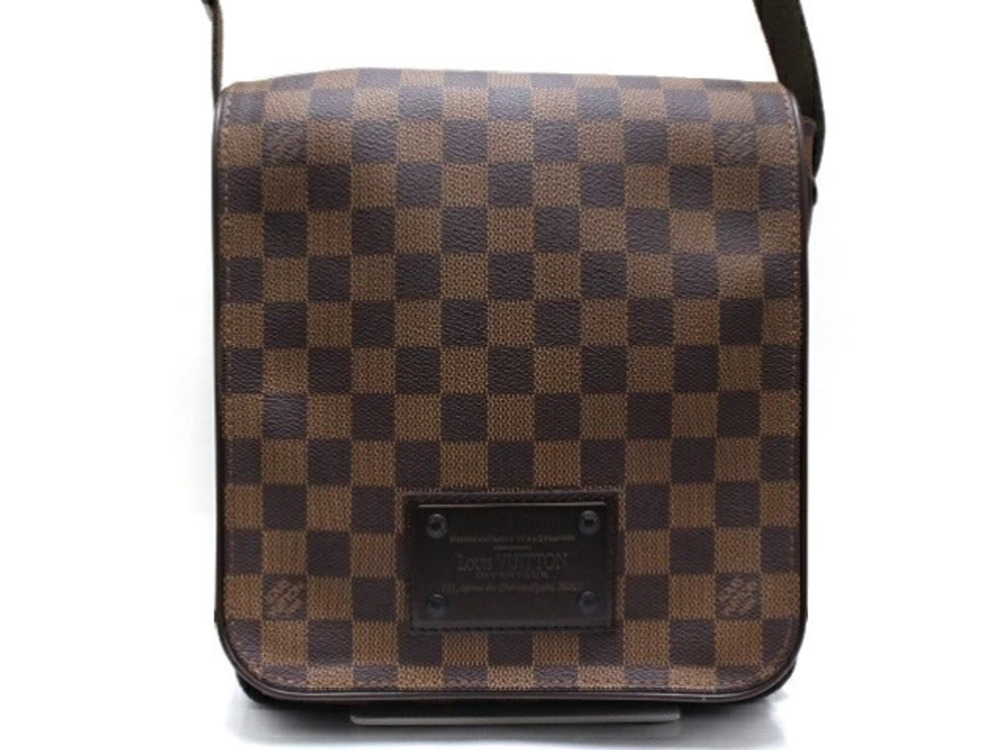LOUIS VUITTON Brooklyn Shoulder Bag Damier